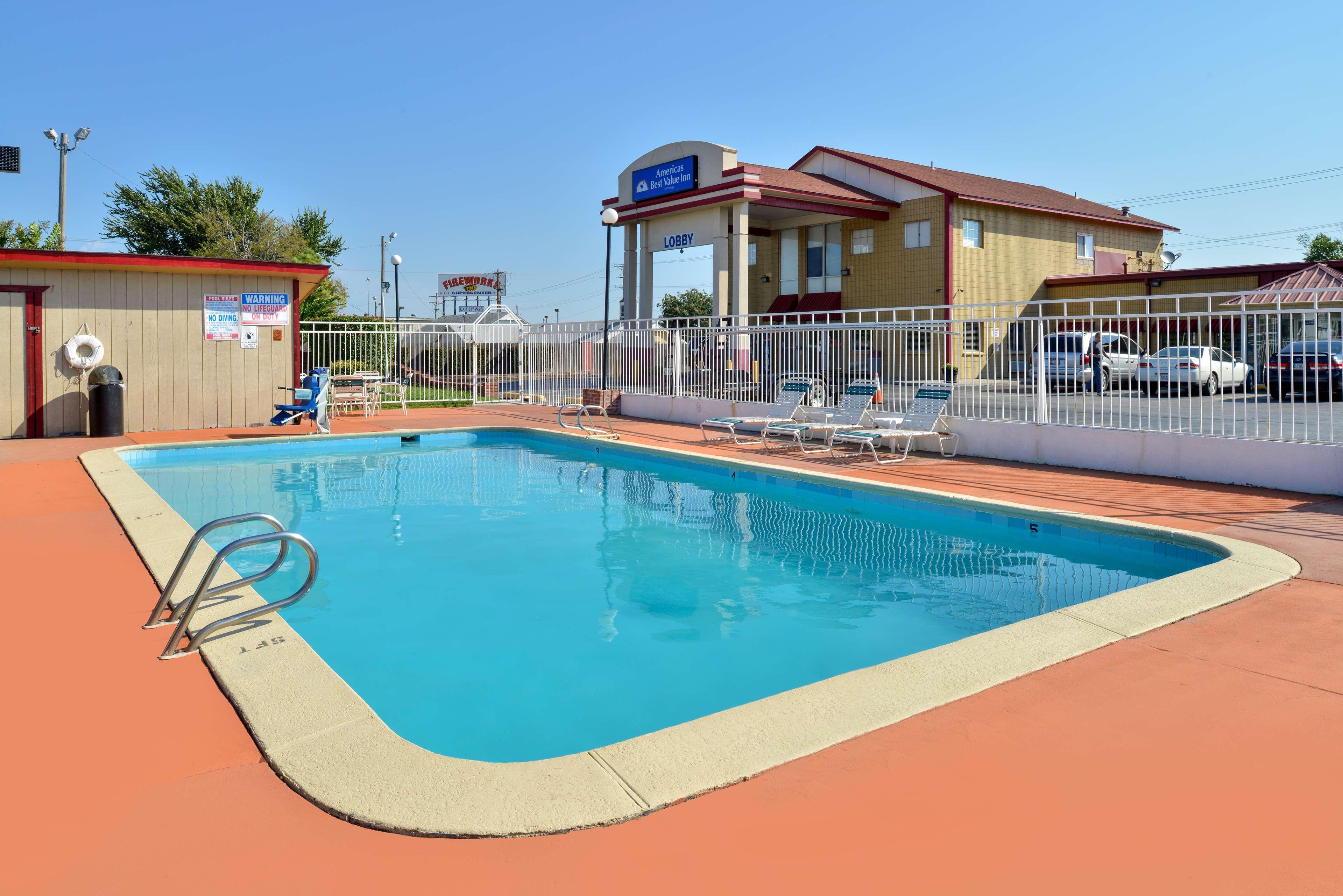 Americas Best Value Inn Tulsa I-44 Oakhurst Εξωτερικό φωτογραφία